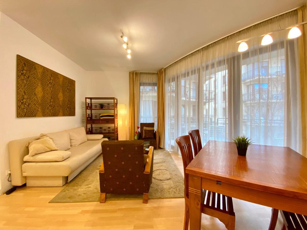 Downtown Vibe-kiraly Ii Apts W Private Balcony Будапешт